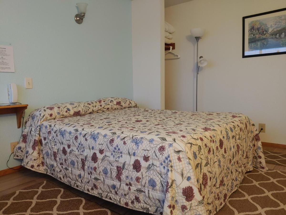 The Dublin House Motel